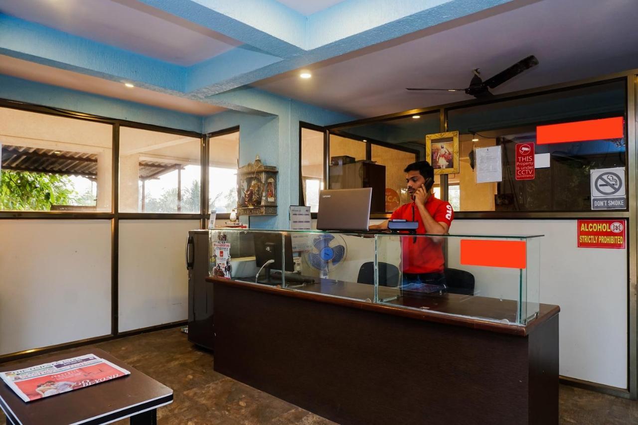 Dreams Holiday Resort Lonavala Buitenkant foto