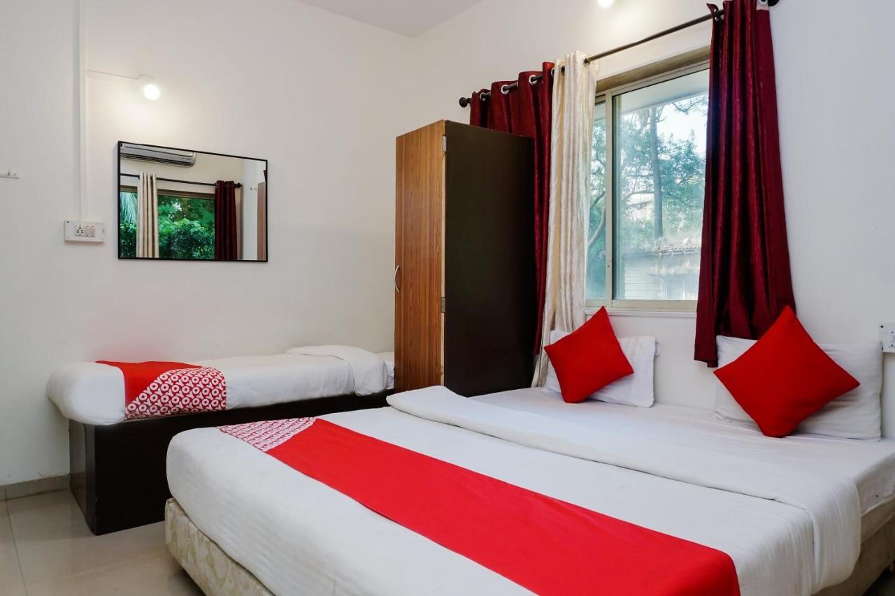 Dreams Holiday Resort Lonavala Buitenkant foto