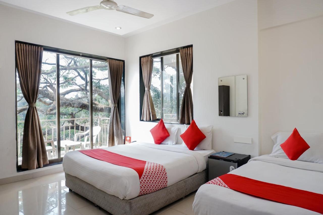 Dreams Holiday Resort Lonavala Buitenkant foto